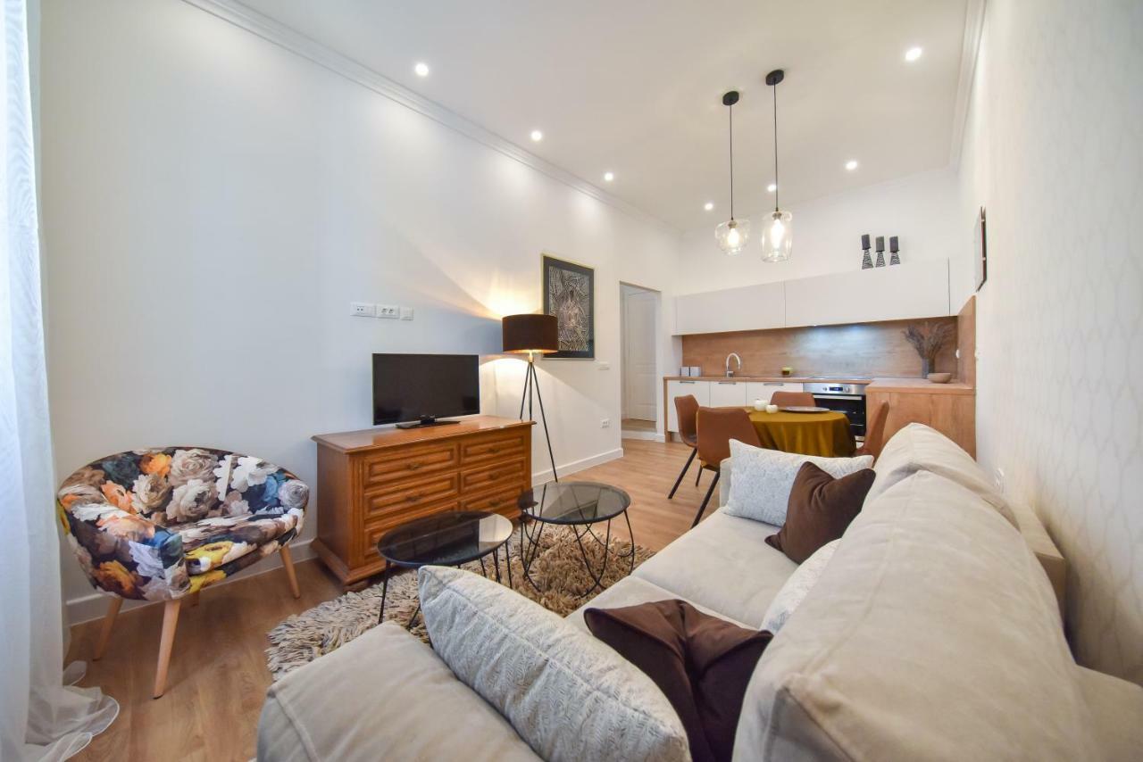 Center Simeon Apartment 자다르 외부 사진