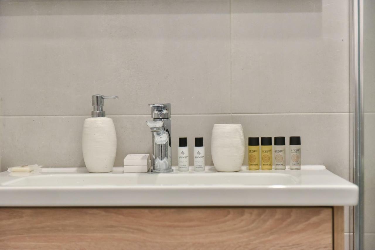 Center Simeon Apartment 자다르 외부 사진